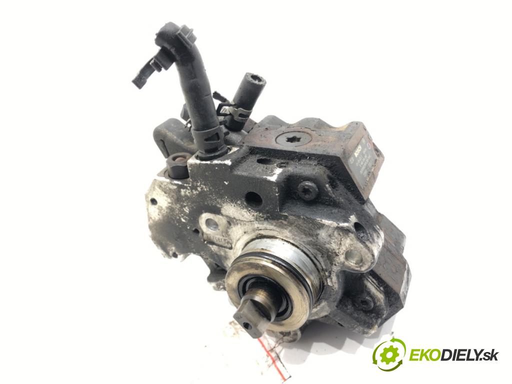 TOYOTA YARIS (_P1_) 1999 - 2005    1.4 D-4D (NLP10_) 55 kW [75 KM] olej napędowy 2001 - 2005  Pumpa vstrekovacia 22100-33011 (Vstrekovacie čerpadlá)