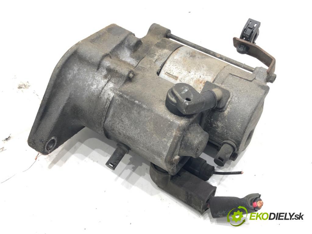 TOYOTA YARIS (_P1_) 1999 - 2005    1.4 D-4D (NLP10_) 55 kW [75 KM] olej napędowy 2001 - 2005  Štartér 28100-33050 (Štartéry)