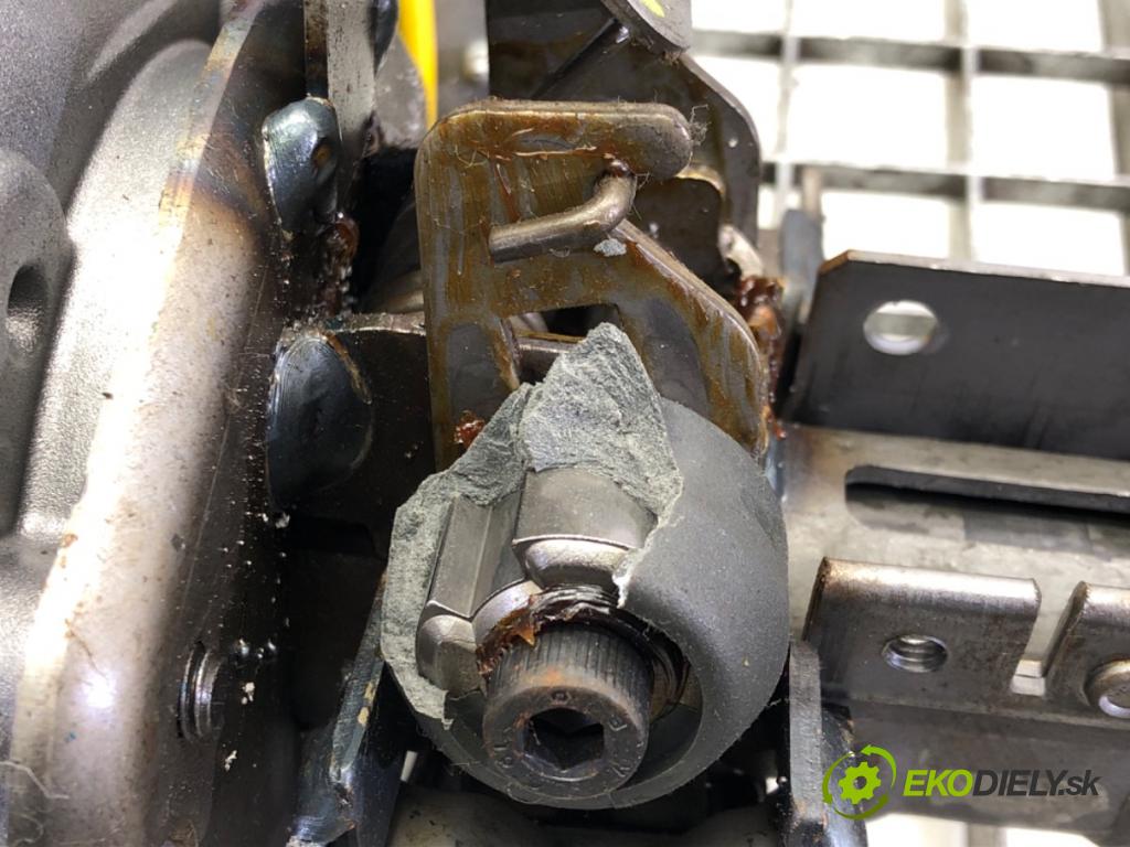 FIAT PUNTO (188_) 1999 - 2012    1.4 70 kW [95 KM] benzyna 2003 - 2012  Pumpa servočerpadlo 26101075 (Servočerpadlá, pumpy riadenia)