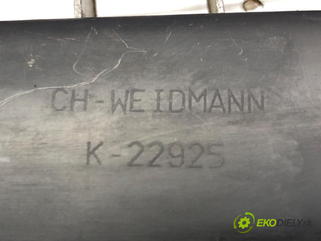 VW PASSAT B5 Variant (3B5) 1997 - 2001    1.9 TDI 66 kW [90 KM] olej napędowy 1997 - 2000  Torpédo, plast pod čelné okno  (Torpéda)
