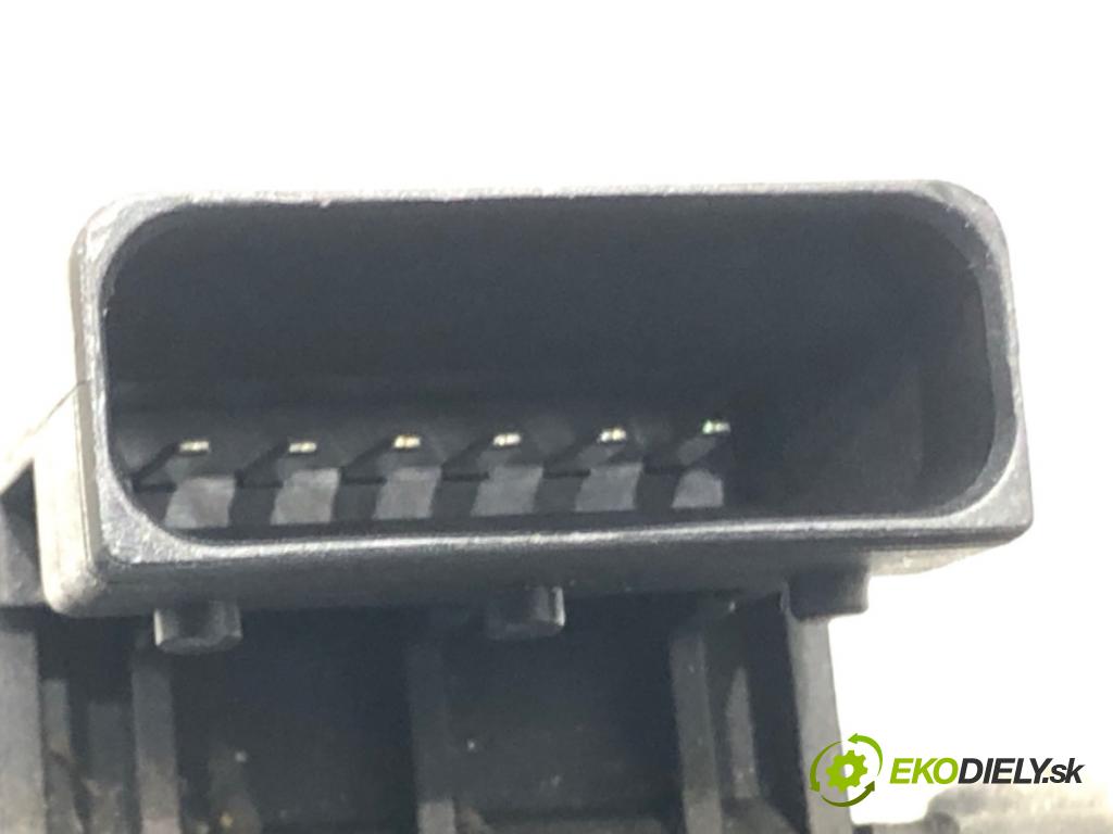 OPEL ASTRA G liftback (T98) 1998 - 2009    1.6 LPG (F08, F48) 74 kW [101 KM] Benzyna / gaz samochodowy (LPG) 1998 - 2005  Potenciometer plynu 9157998 (Pedále)