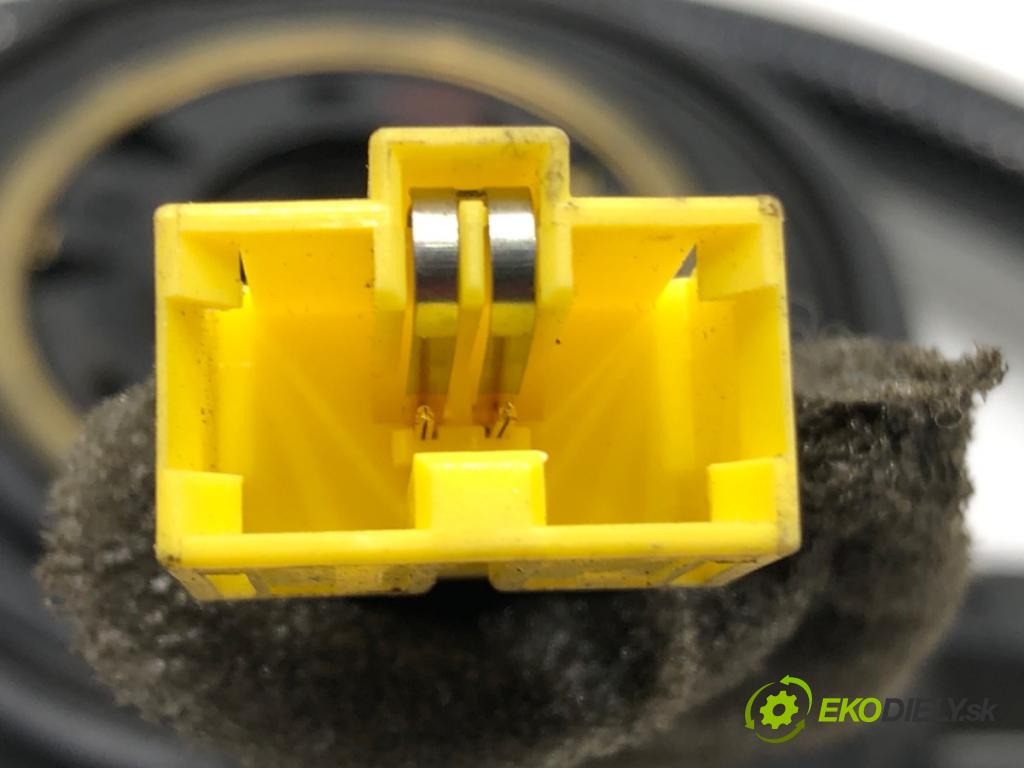 VW LUPO I (6X1, 6E1) 1998 - 2005    1.2 TDI 3L 45 kW [61 KM] olej napędowy 1999 - 2005  Volant  (Volanty)