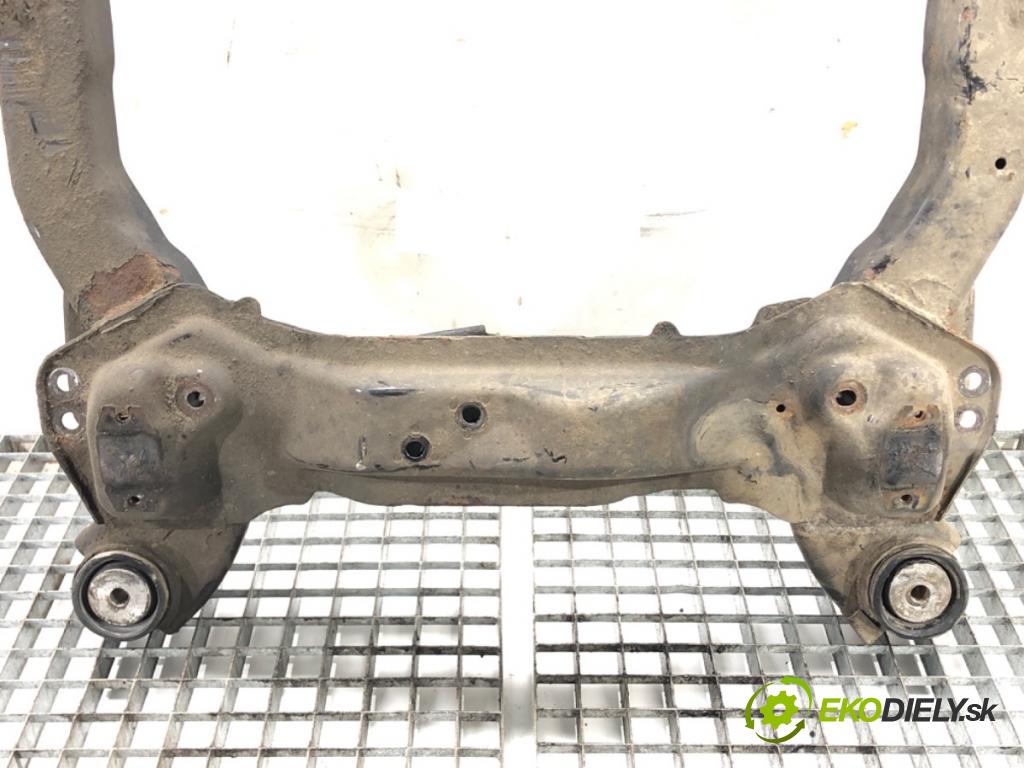 OPEL VECTRA C Kombi (Z02) 2003 - 2009    1.9 CDTI (F35) 110 kW [150 KM] olej napędowy 2004 - 2008  výztuha pod motor  (Výztuhy přední)