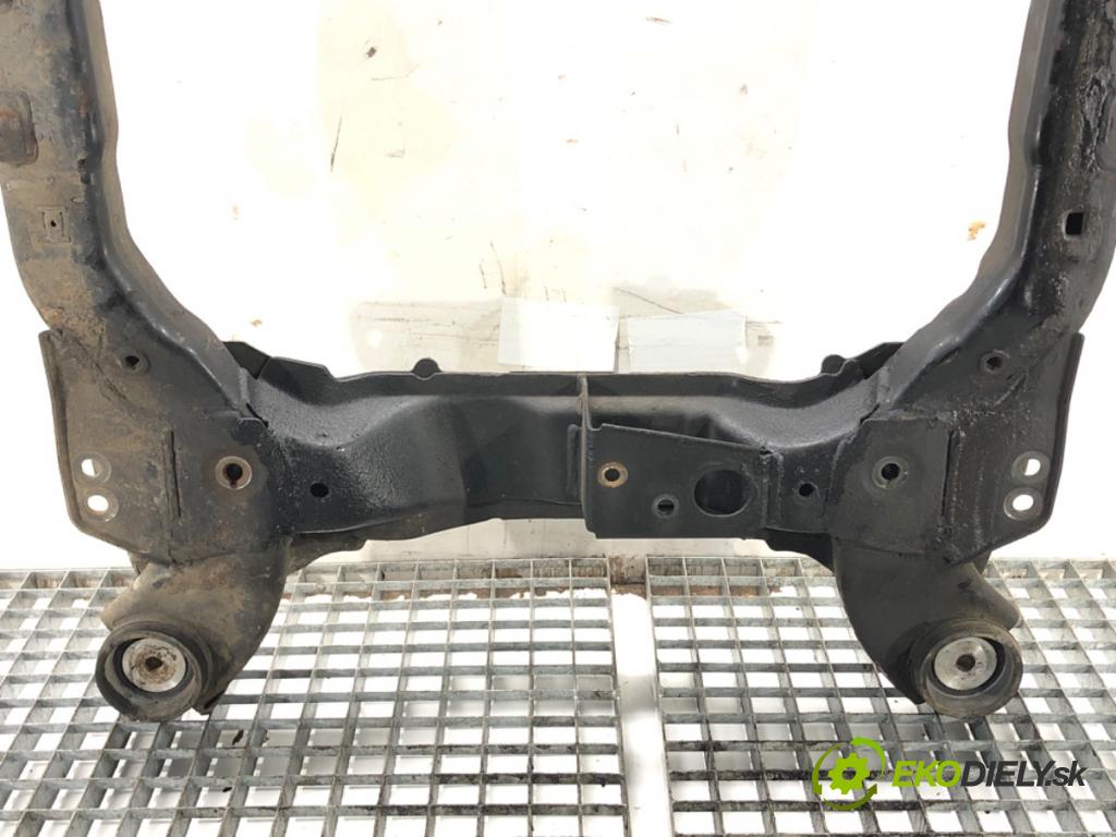 OPEL VECTRA C Kombi (Z02) 2003 - 2009    1.9 CDTI (F35) 110 kW [150 KM] olej napędowy 2004 - 2008  výztuha pod motor  (Výztuhy přední)