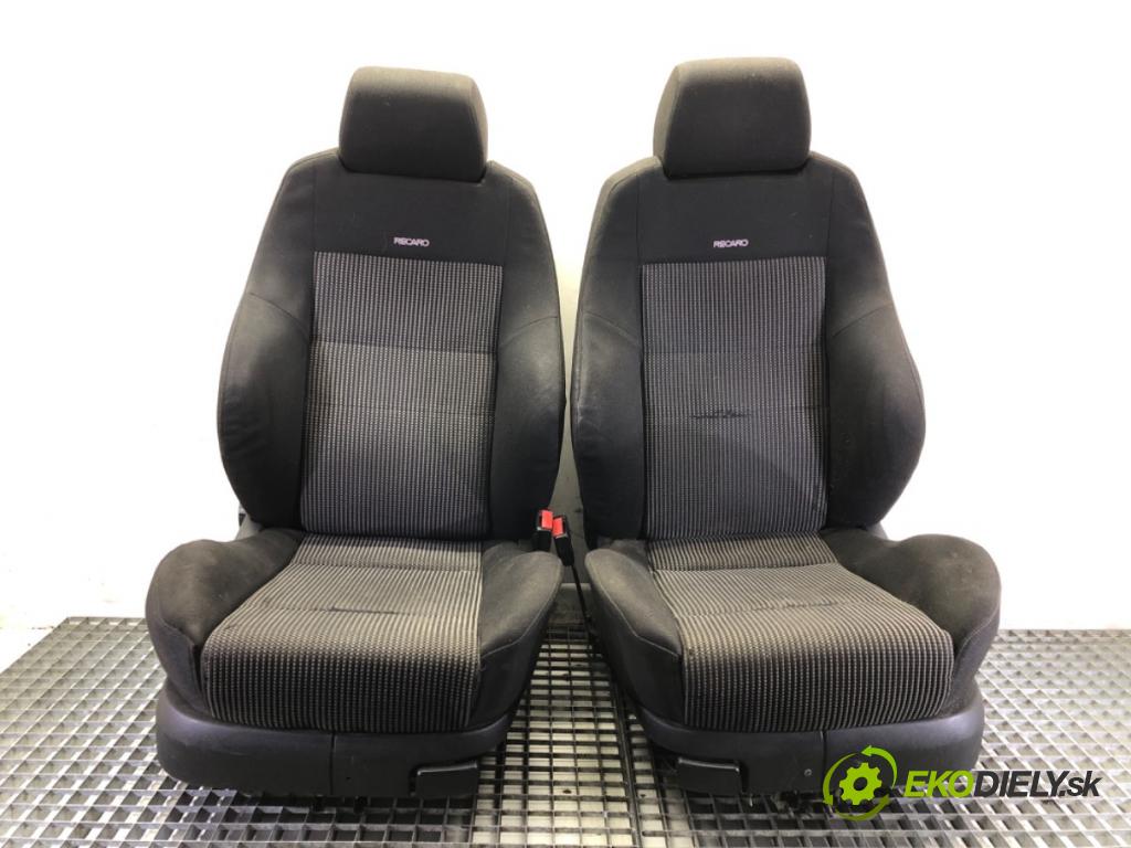 VW GOLF IV (1J1) 1997 - 2008    1.9 TDI 85 kW [115 KM] olej napędowy 1998 - 2001  sedadla sedačky sedadlo RECARO