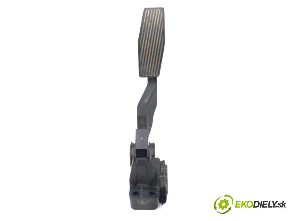 OPEL ZAFIRA A nadwozie wielkoprzestrzenne (MPV) (T98) 1999 - 2005    2.0 DI 16V (F75) 60 kW [82 KM] olej napędowy 1999 - 2005  Potenciometer plynu 90581208 (Pedále)