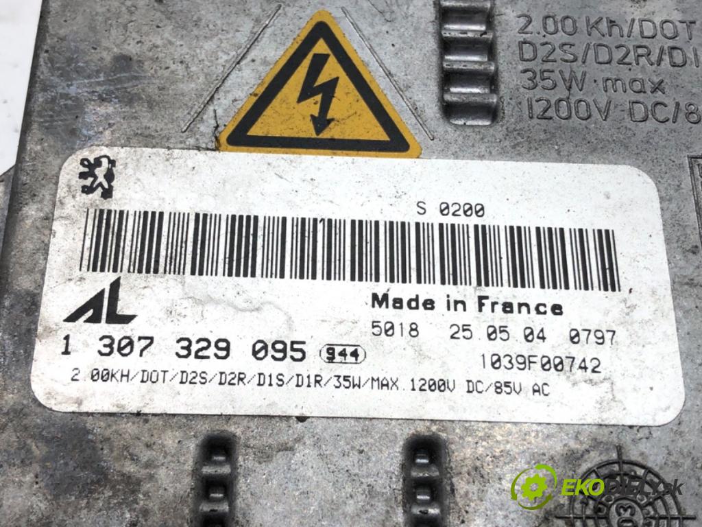 PEUGEOT 407 (6D_) 2004 - 2011    2.0 HDi 135 (6DRHRH, 6DRHRE, 6DRHRG, 6DRHRJ) 100 kW [136 KM] olej napędowy 2004 - 2010  Menič XENON 1307329095 (Riadiace jednotky xenónu)