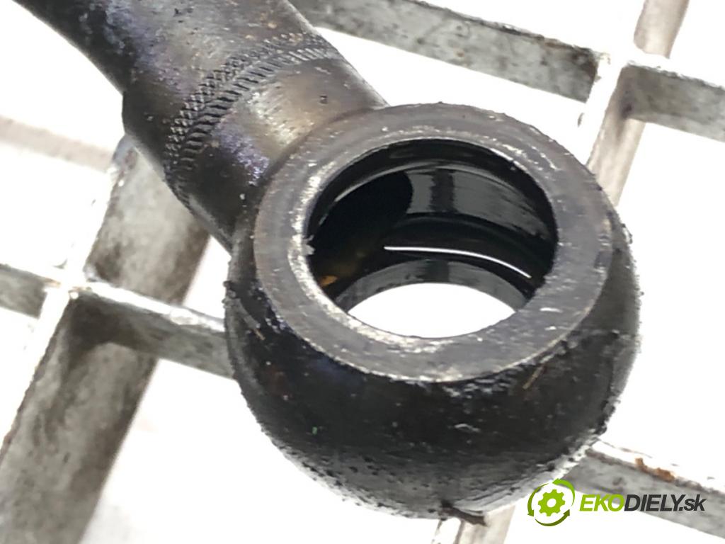 AUDI A6 C4 Avant (4A5) 1994 - 1997    2.5 TDI 103 kW [140 KM] olej napędowy 1994 - 1997  hadica servočerpadlo  (Rúrky, hadice servočerpadla)