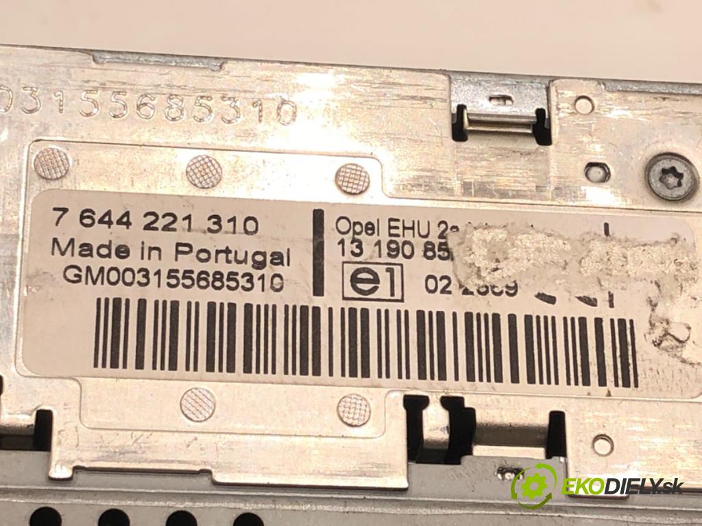 OPEL ZAFIRA B Nadwozie pełne/minivan (A05) 2005 - 2015    1.9 CDTI VAN (M75) 88 kW [120 KM] olej napędowy 2005 - 2015  RADIO 13190856 (Audio zariadenia)