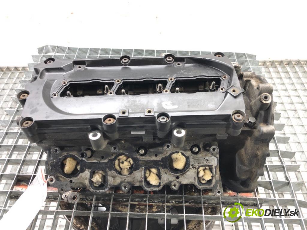 AUDI A6 C6 Avant (4F5) 2004 - 2011    3.0 TDI quattro 165 kW [225 KM] olej napędowy 2005 - 2006  Hlava valcov pravá BMK (Hlavy valcov)