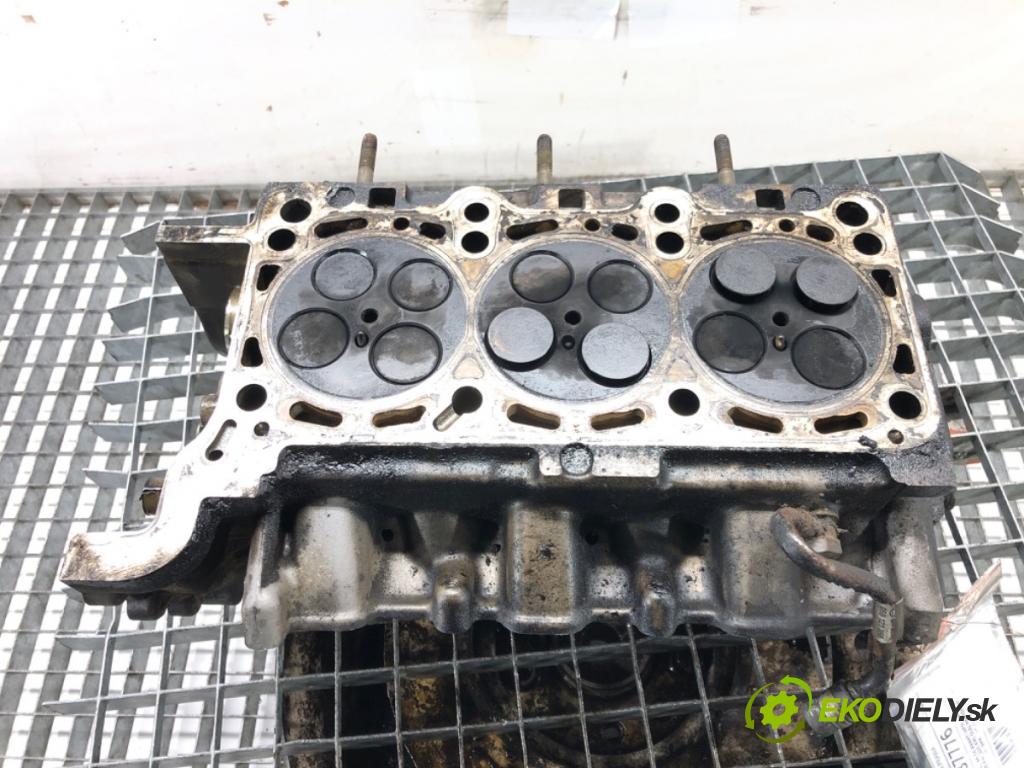 AUDI A6 C6 Avant (4F5) 2004 - 2011    3.0 TDI quattro 165 kW [225 KM] olej napędowy 2005 - 2006  Hlava valcov pravá BMK (Hlavy valcov)