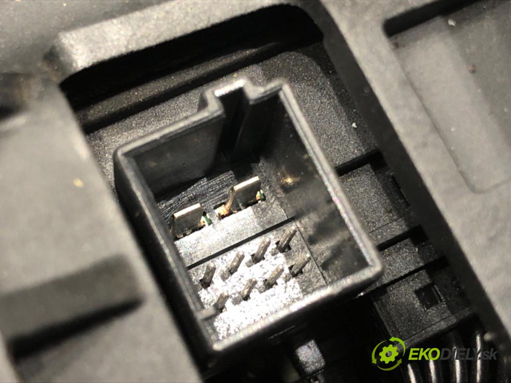 SSANGYONG KYRON 2005 - 2022    2.0 Xdi 4x4 104 kW [141 KM] olej napędowy 2005 - 2022  Kulisa PP170267054 (Rýchlostné páky / kulisy)