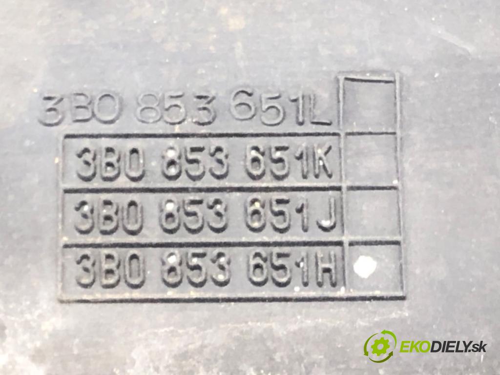 VW PASSAT B5.5 Variant (3B6) 2000 - 2005    1.8 T 20V 110 kW [150 KM] benzyna 2000 - 2005  mřížka maska  (Mřížky (masky) chladičů)