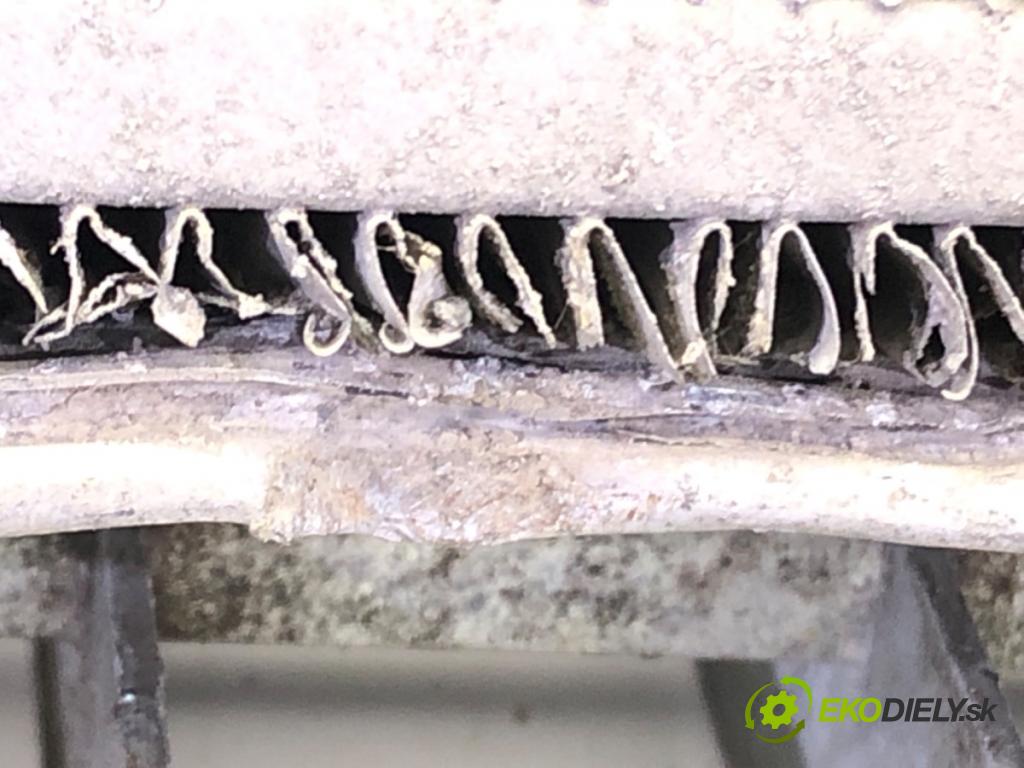 VW JETTA III (1K2) 2004 - 2013    1.9 TDI 77 kW [105 KM] olej napędowy 2005 - 2010  intercooler  (Chladiče nasávaného vzduchu (intercoolery))