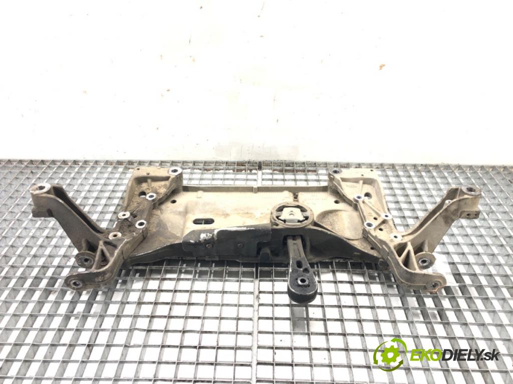 VW JETTA III (1K2) 2004 - 2013    1.9 TDI 77 kW [105 KM] olej napędowy 2005 - 2010  výztuha pod motor 1K0199369F (Výztuhy přední)