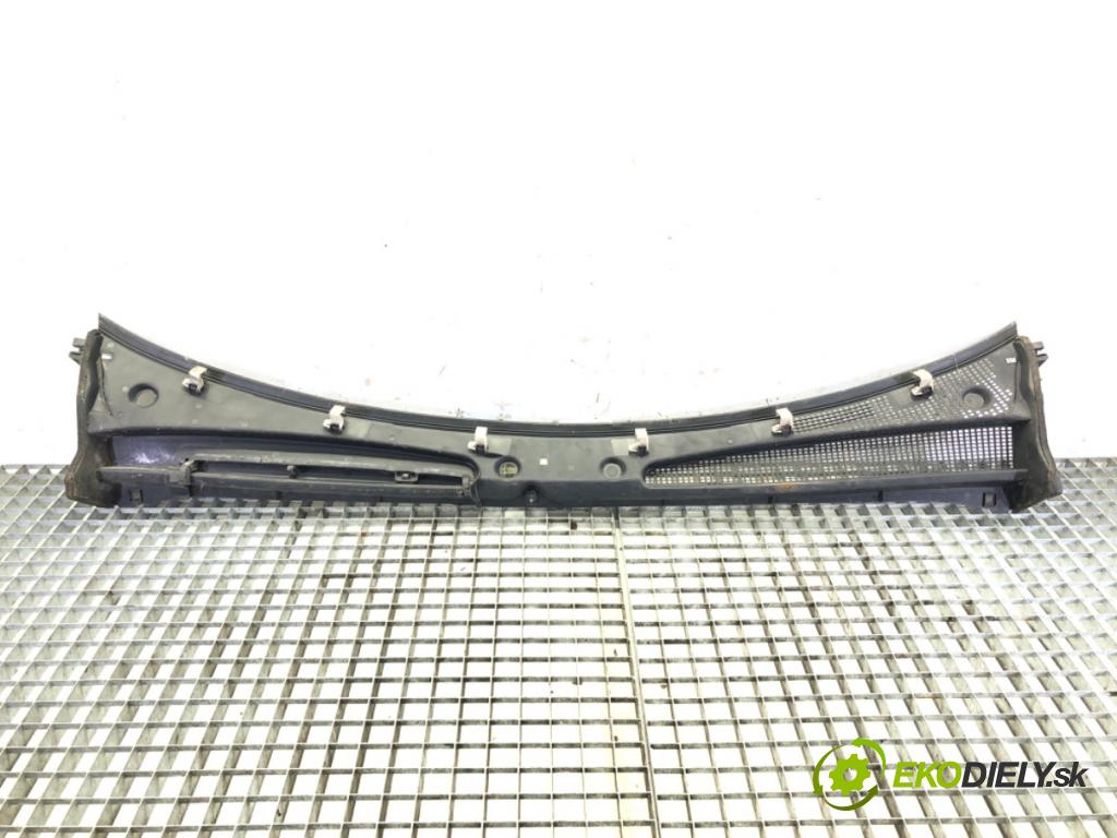 RENAULT KANGOO / GRAND KANGOO II (KW0/1_) 2008 - 2022    1.5 dCi 85 (KW0K, KW0L, KW0B) 63 kW [86 KM] olej napędowy 2008 - 2022  Torpédo, plast pod čelné okno 8200439131 (Torpéda)