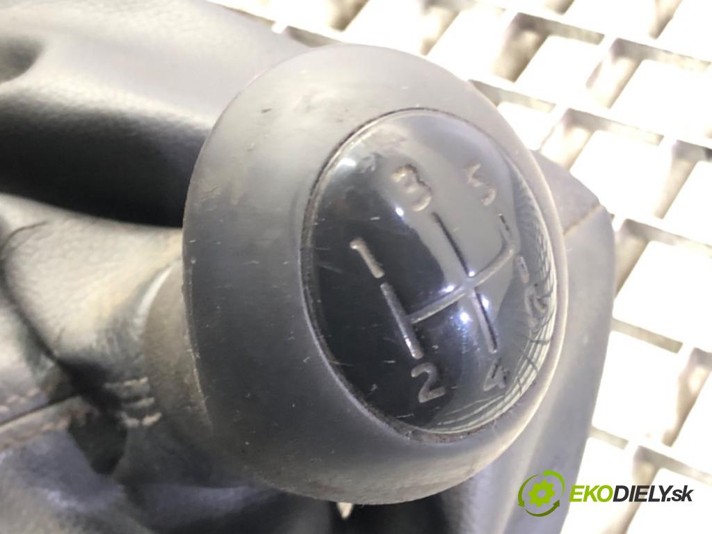 RENAULT KANGOO / GRAND KANGOO II (KW0/1_) 2008 - 2022    1.5 dCi 85 (KW0K, KW0L, KW0B) 63 kW [86 KM] olej napędowy 2008 - 2022  Kulisa 8200963222 (Rýchlostné páky / kulisy)