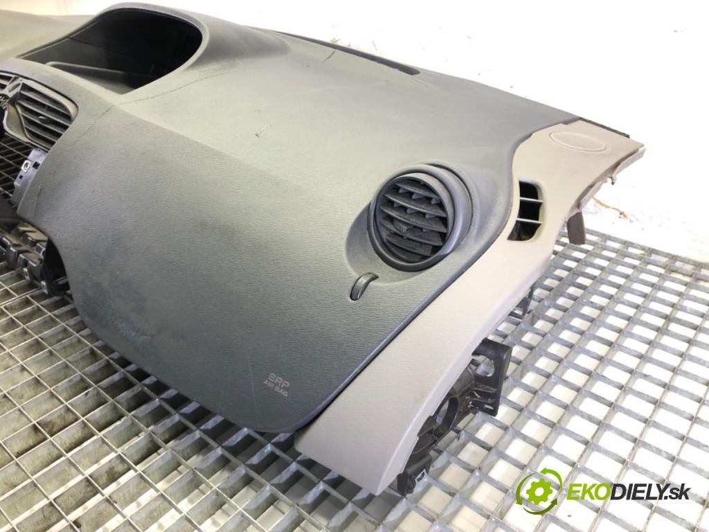 RENAULT KANGOO / GRAND KANGOO II (KW0/1_) 2008 - 2022    1.5 dCi 85 (KW0K, KW0L, KW0B) 63 kW [86 KM] olej napędowy 2008 - 2022  Palubná doska silentbloku pasy