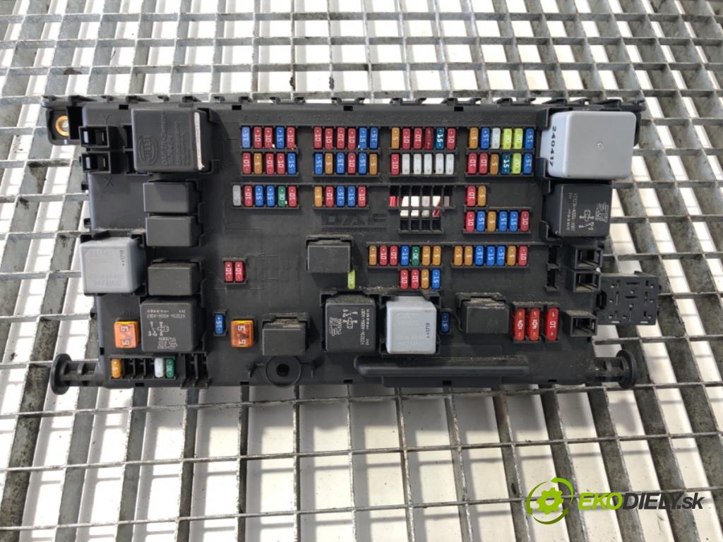 DAF XF 2012 - 2022    FT 460  skříňka poistková 1925270 (Pojistkové skříňky)