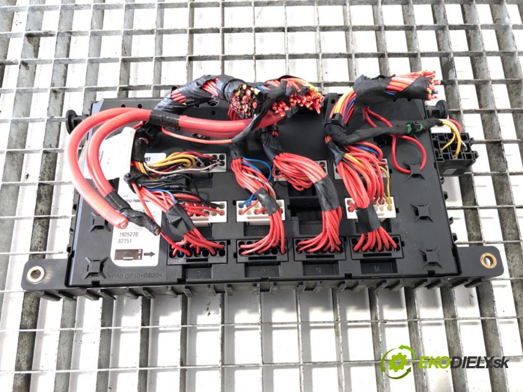 DAF XF 2012 - 2022    FT 460  skříňka poistková 1925270 (Pojistkové skříňky)