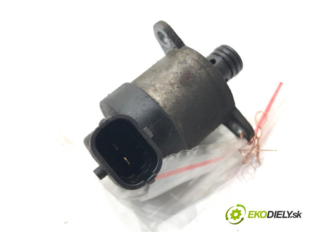 PEUGEOT 206 liftback (2A/C) 1998 - 2012    1.4 HDi eco 70 50 kW [68 KM] olej napędowy 2001 - 2009  Regulátor tlaku paliva 0928400607 (Ostatné)