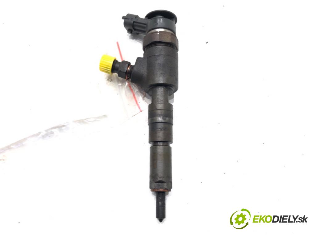 PEUGEOT 206 liftback (2A/C) 1998 - 2012    1.4 HDi eco 70 50 kW [68 KM] olej napędowy 2001 - 2009  vstrekovač 0445110135 (Vstrekovače)