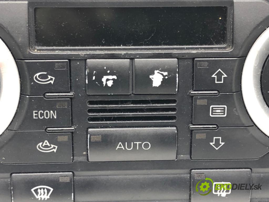 AUDI A3 (8P1) 2003 - 2013    2.0 TDI 16V 103 kW [140 KM] olej napędowy 2003 - 2012  Panel ovládania kúrenia 8P0820043D (Prepínače, spínače, tlačidlá a ovládače kúrenia)
