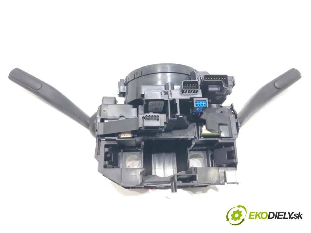 AUDI A3 (8P1) 2003 - 2013    2.0 TDI 16V 103 kW [140 KM] olej napędowy 2003 - 2012  Prepínač kombinovaný 1K0953503F (Prepínače, spínače, tlačidlá a ovládače kúrenia)