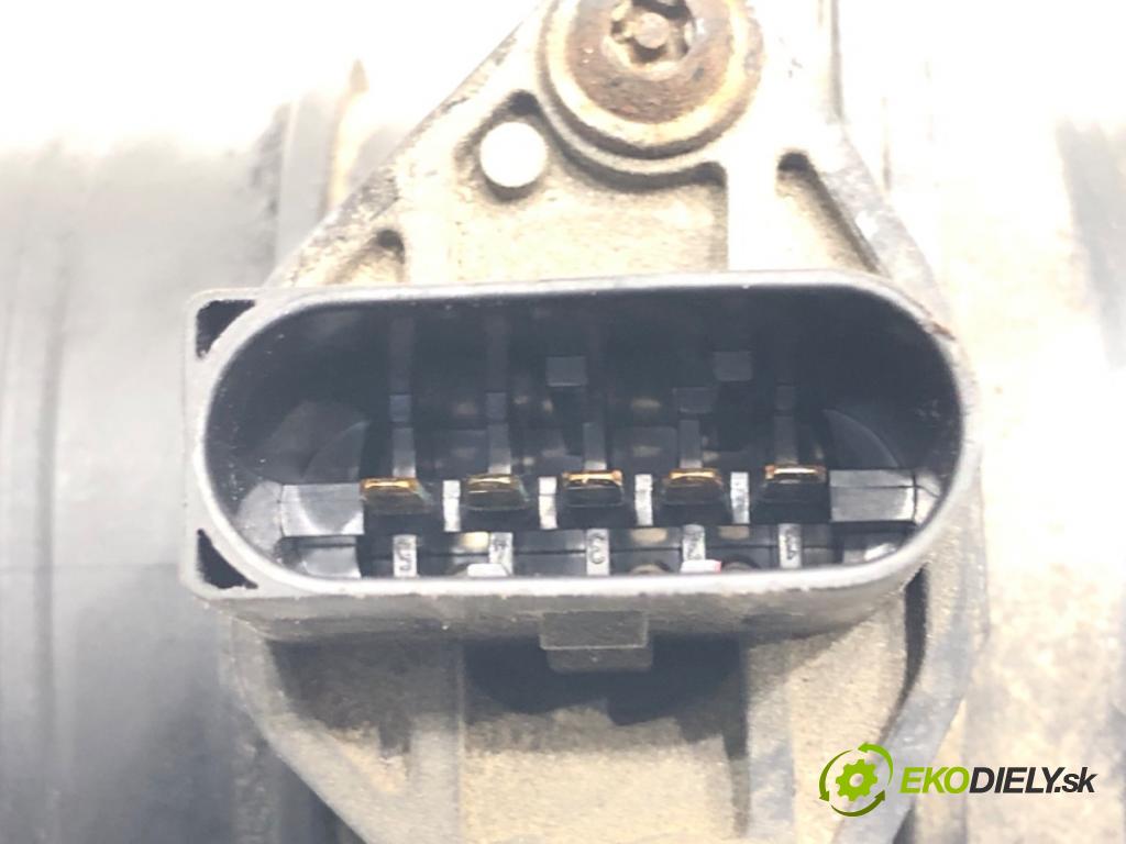 AUDI A6 C5 (4B2) 1997 - 2005    1.9 TDI 96 kW [130 KM] olej napędowy 2001 - 2005  Váha vzduchu 0281002461 074906461B (Váhy vzduchu)