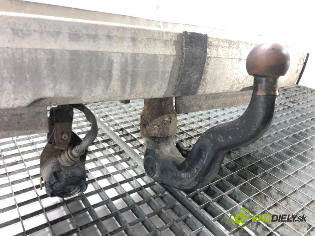 AUDI A6 C5 (4B2) 1997 - 2005    1.9 TDI 96 kW [130 KM] olej napędowy 2001 - 2005  Hák tažné zařízení 305170 (Tažná zařízení)