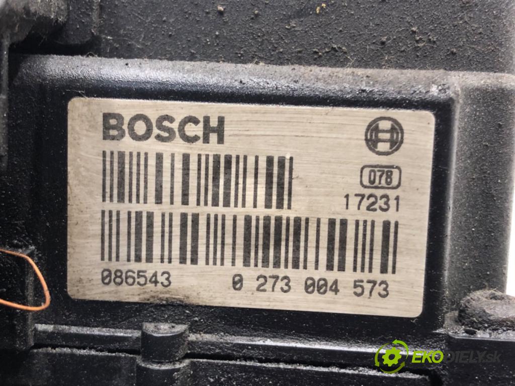 AUDI A4 B5 Avant (8D5) 1994 - 2002    1.9 TDI 85 kW [115 KM] olej napędowy 2000 - 2001  Pumpa ABS 0273004573 (Pumpy ABS)