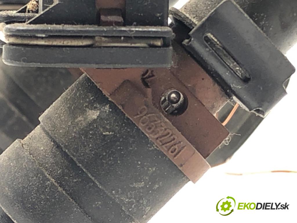 CHEVROLET LACETTI (J200) 2003 - 2022    1.4 16V 70 kW [95 KM] benzyna 2005 - 2013  Lišta vstrekovacia 96332261 (Vstrekovacie lišty)