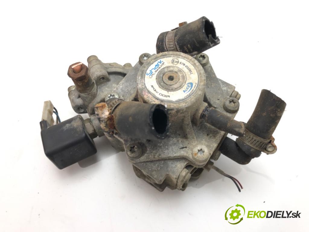 SEAT CORDOBA (6K1, 6K2) 1993 - 2002 kvalita A  motor 1.4B 44kW (60KM) AKK : VIN: sedan 4D Prevodovka MANUALNA 5 PREVODOVKY: farba zelen rok rok vyr. 1999 obdobie rok vyr. 1993-2002