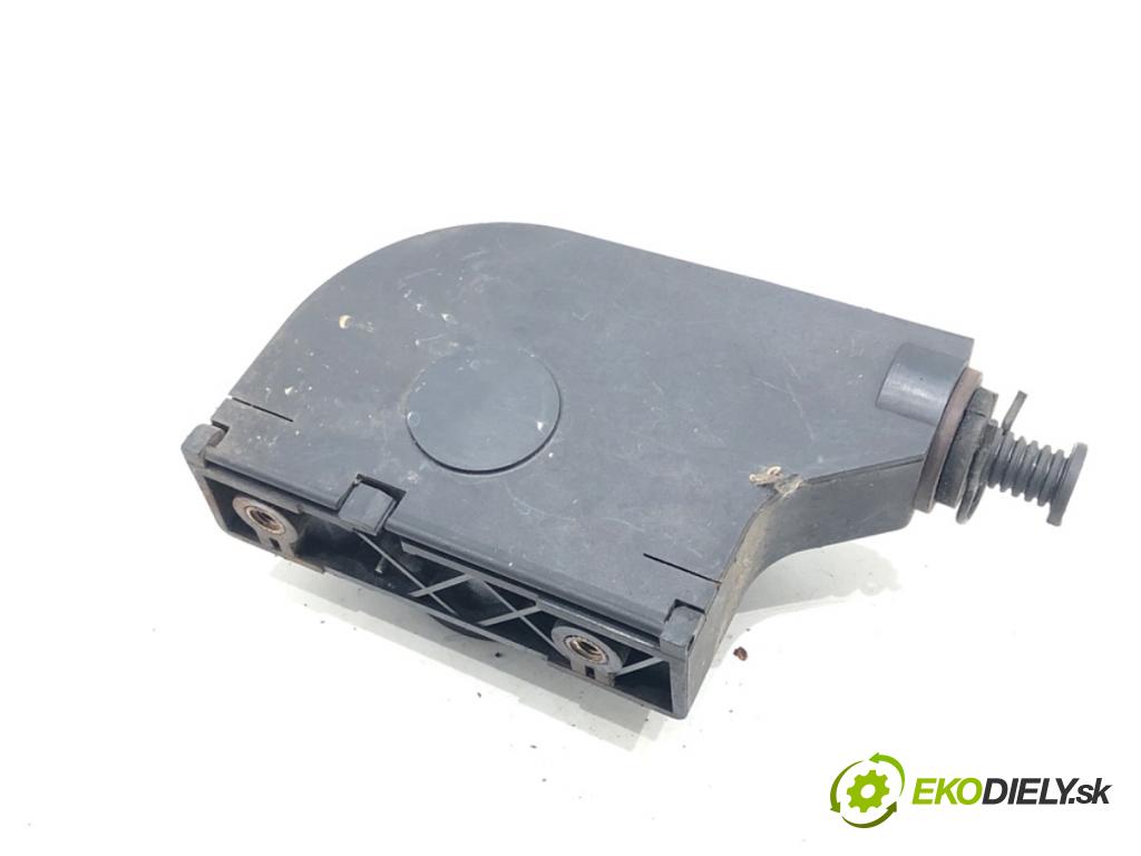 RENAULT SCÉNIC I nadwozie wielkoprzestrzenne (MPV) (JA0/1_, FA0_) 1999 - 2010    1.9 dCi (JA05, JA1F) 75 kW [102 KM] olej napędowy 1999 - 2003  Potenciometer plynu 7700431919 (Pedále)