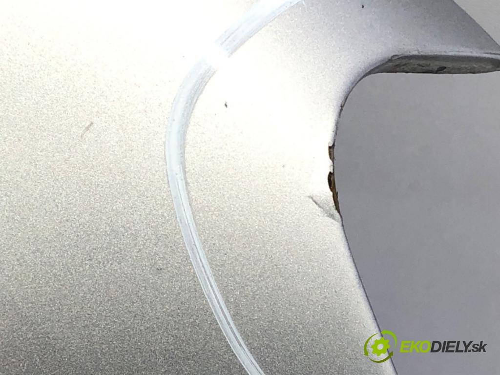 HONDA CIVIC VII Hatchback (EU, EP, EV) 2000 - 2006    1.4 iS (EP1) 66 kW [90 KM] benzyna 2001 - 2005  blatník pravý přední část