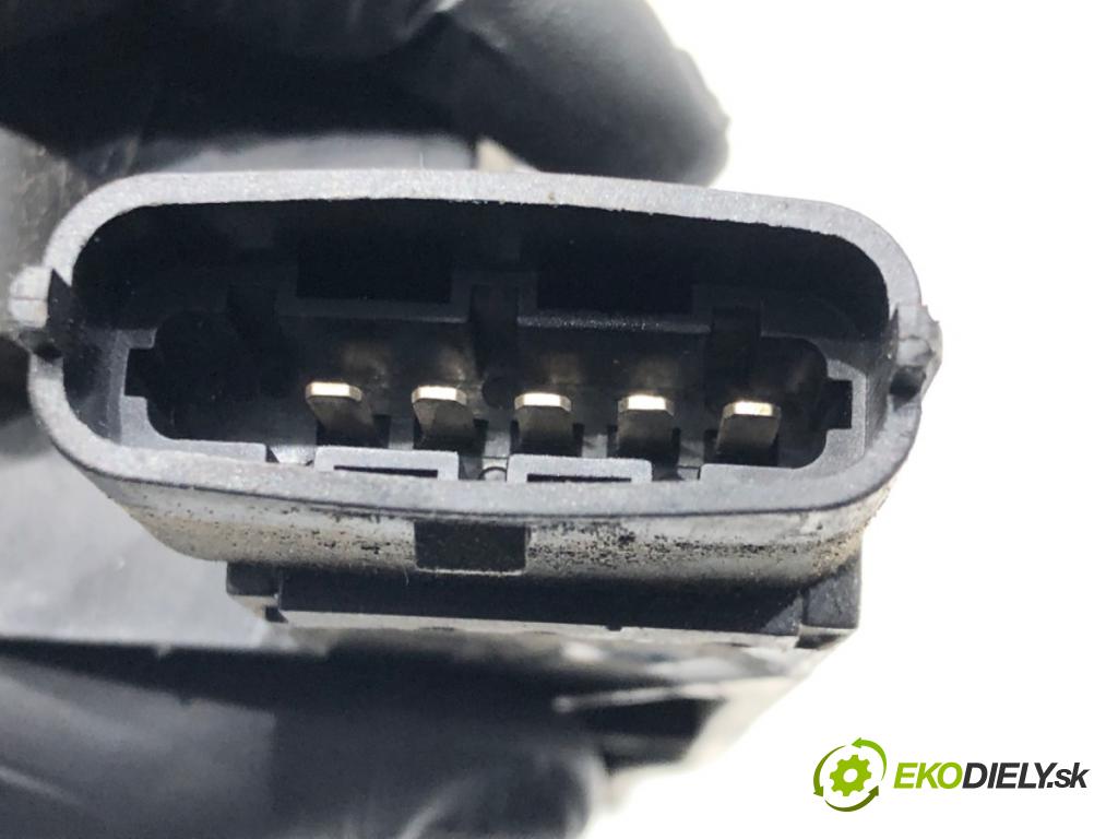 OPEL ZAFIRA A nadwozie wielkoprzestrzenne (MPV) (T98) 1999 - 2005    1.8 16V (F75) 85 kW [116 KM] benzyna 1999 - 2000  Cievka zapaľovacia  (Zapaľovacie cievky, moduly)