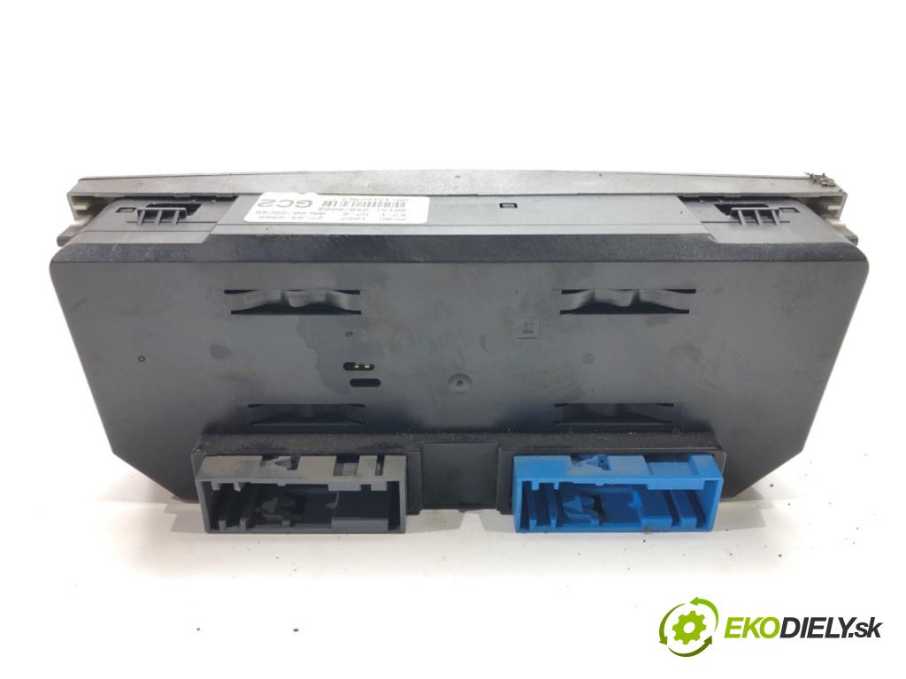 OPEL ASTRA H (A04) 2004 - 2014    1.7 CDTI (L48) 74 kW [100 KM] olej napędowy 2004 - 2010  Panel ovládania kúrenia 13122963 (Prepínače, spínače, tlačidlá a ovládače kúrenia)