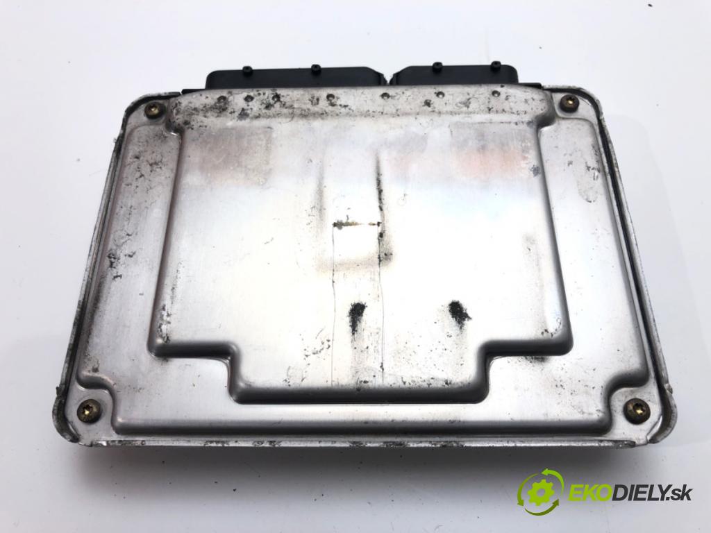 VW GOLF IV (1J1) 1997 - 2008    1.9 TDI 66 kW [90 KM] olej napędowy 1997 - 2004  riadiaca jednotka Motor 038906012K (Riadiace jednotky)