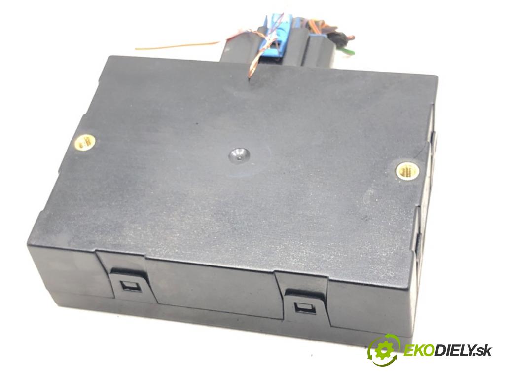 VW GOLF IV (1J1) 1997 - 2008    1.9 TDI 66 kW [90 KM] olej napędowy 1997 - 2004  Modul komfortu 1J0959799Q (Moduly komfortu)