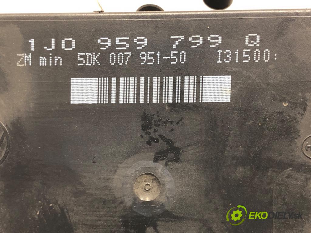 VW GOLF IV (1J1) 1997 - 2008    1.9 TDI 66 kW [90 KM] olej napędowy 1997 - 2004  Modul komfortu 1J0959799Q (Moduly komfortu)