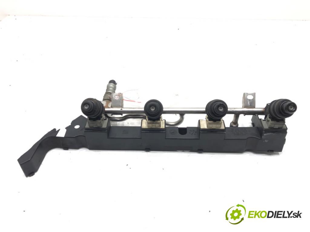 OPEL ASTRA G coupe (T98) 2000 - 2005    1.8 16V (F07) 85 kW [116 KM] benzyna 2000 - 2000  Lišta vstrekovacia 90559702A (Vstrekovacie lišty)