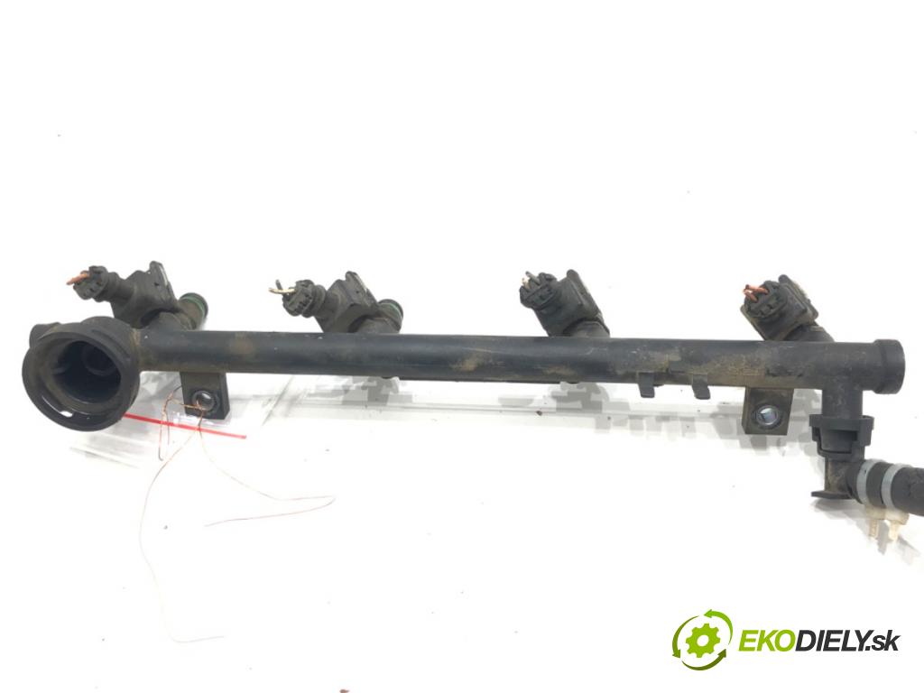 RENAULT LAGUNA II (BG0/1_) 2001 - 2007    1.8 16V (BG06, BG0J, BG0M) 85 kW [116 KM] benzyna 2001 - 2007  Lišta vstrekovacia 7700107405 (Vstrekovacie lišty)