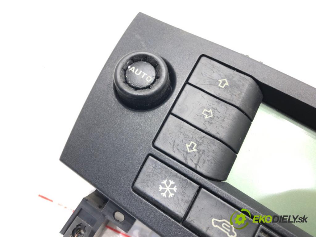 FIAT STILO (192_) 2001 - 2010    1.6 16V (192_XB1A) 76 kW [103 KM] benzyna 2001 - 2006  Panel ovládania kúrenia 555600001704 (Prepínače, spínače, tlačidlá a ovládače kúrenia)