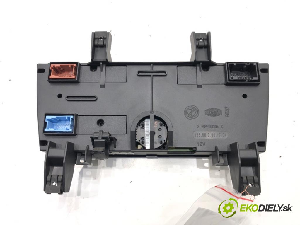 FIAT STILO (192_) 2001 - 2010    1.6 16V (192_XB1A) 76 kW [103 KM] benzyna 2001 - 2006  Panel ovládania kúrenia 555600001704 (Prepínače, spínače, tlačidlá a ovládače kúrenia)