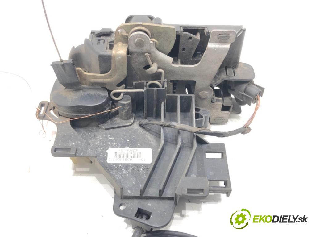 SEAT CORDOBA (6L2) 2002 - 2009    1.4 16V 55 kW [75 KM] benzyna 2002 - 2007  zámok dveře levý přední část 3B1837015