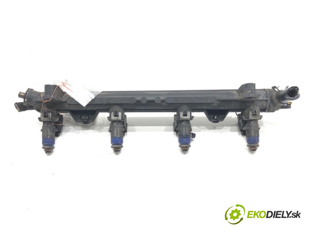 SEAT CORDOBA (6L2) 2002 - 2009    1.4 16V 55 kW [75 KM] benzyna 2002 - 2007  Lišta vstrekovacia 036133319BH (Vstrekovacie lišty)