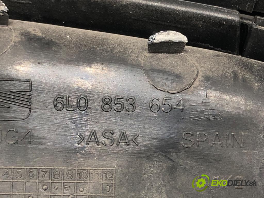 SEAT CORDOBA (6L2) 2002 - 2009    1.4 16V 55 kW [75 KM] benzyna 2002 - 2007  mřížka maska  (Mřížky (masky) chladičů)