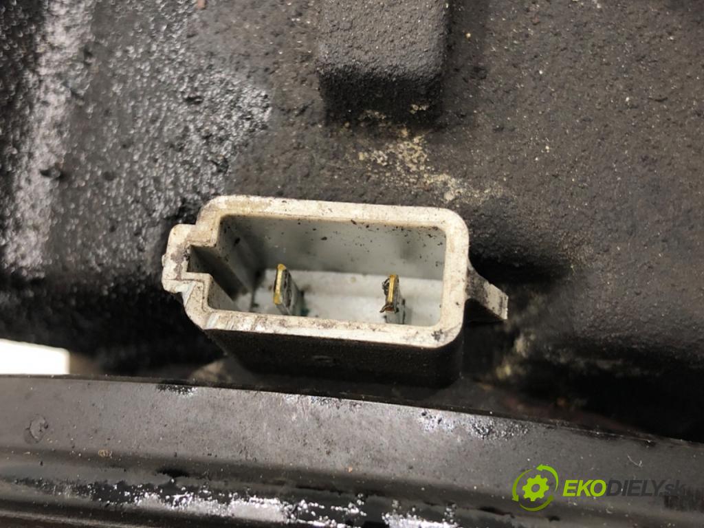 JAGUAR X-TYPE I (X400) 2001 - 2009    2.2 D 114 kW [155 KM] olej napędowy 2005 - 2009  Kompresor klimatizácie 1S7H-19D629-EA (Kompresory klimatizácie)