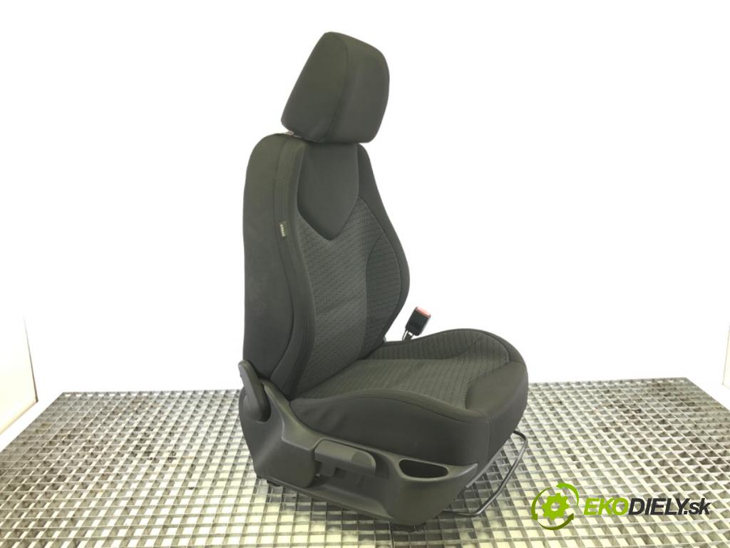 PEUGEOT 308 I (4A_, 4C_) 2007 - 2016    1.6 16V 88 kW [120 KM] benzyna 2007 - 2014  Sedadlo pravy predný