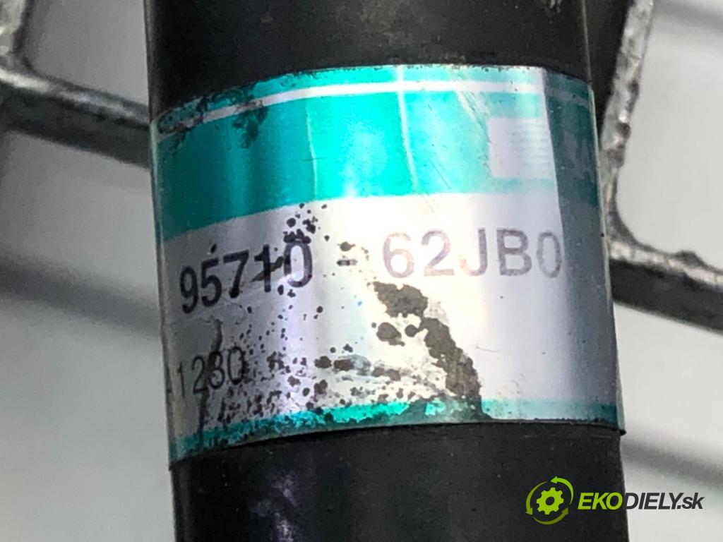 SUZUKI SWIFT III (MZ, EZ) 2005 - 2022    1.3 DDiS (RS 413D) 55 kW [75 KM] olej napędowy 2005 - 2022  rúrka klimatizácie  (Rúrky klimatizácie)